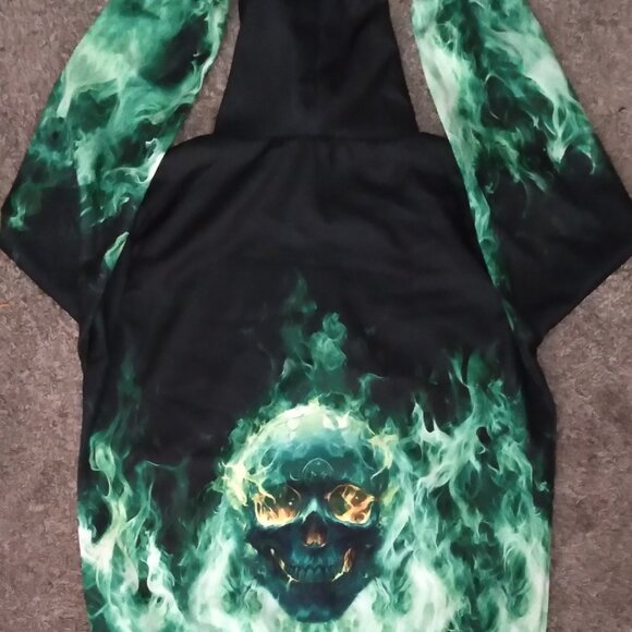 Green fire skull - Picture 3 of 3